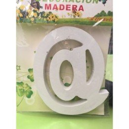 Articulo Letra @ de Madera de 11 cm Aprox de Varios